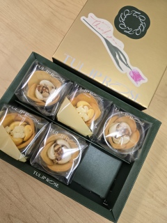 �������َq